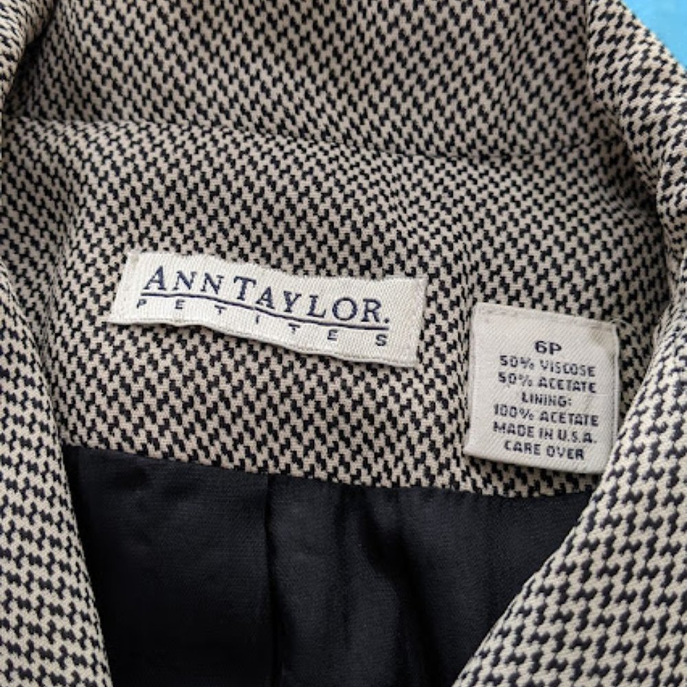 Ann Taylor Two Piece Suit - Picture 2 of 2